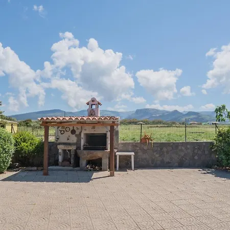 Casa Asfodeli - In Campagna Con Piscina 度假居 *