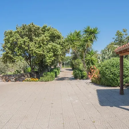 Casa Asfodeli - In Campagna Con Piscina Cuglieri
