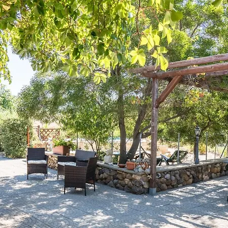 Casa Asfodeli - In Campagna Con Piscina 펜션